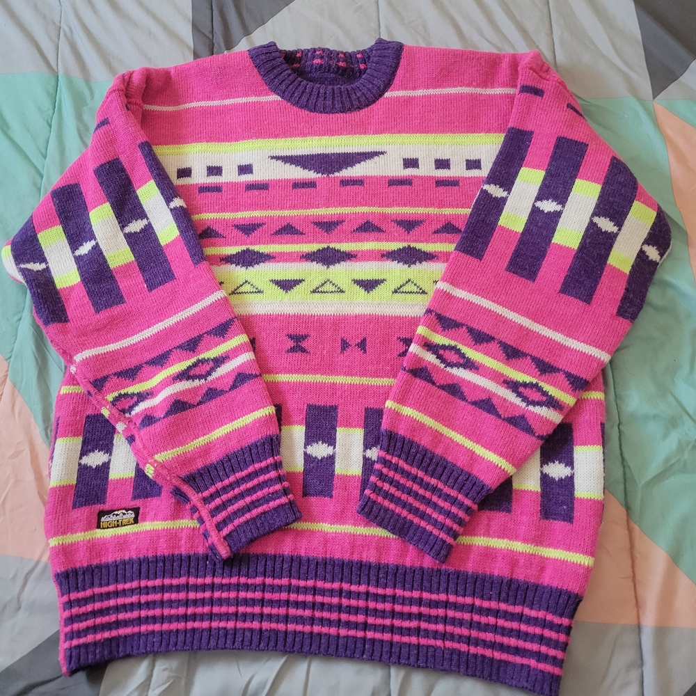 Women's Wool Pink & Purple Geometric Crewneck Sweater.